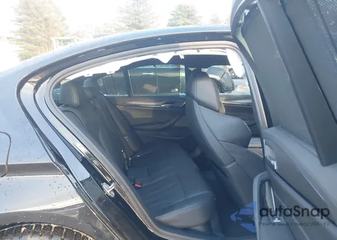 2019 BMW M5 z USA, uszkodzony, nr VIN WBSJF0C51KB447575